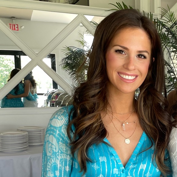 𝐌𝐲 𝐂𝐥𝐨𝐬𝐞𝐭 - Picture 2 of 3